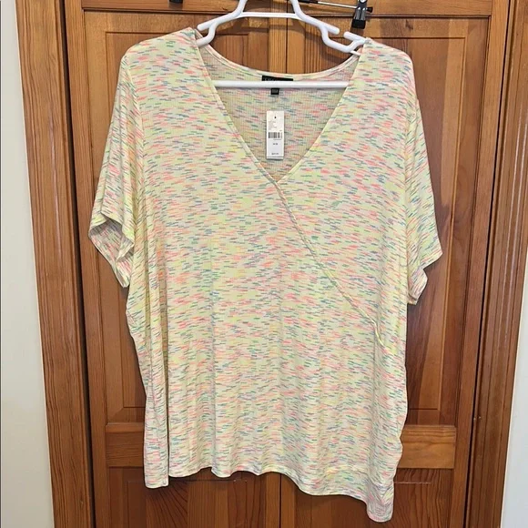 Lane Bryant Multicolored Neon Relaxed Short Sleeve Tee – Plus Size 6X (34-36 NWT - Picture 1 of 9